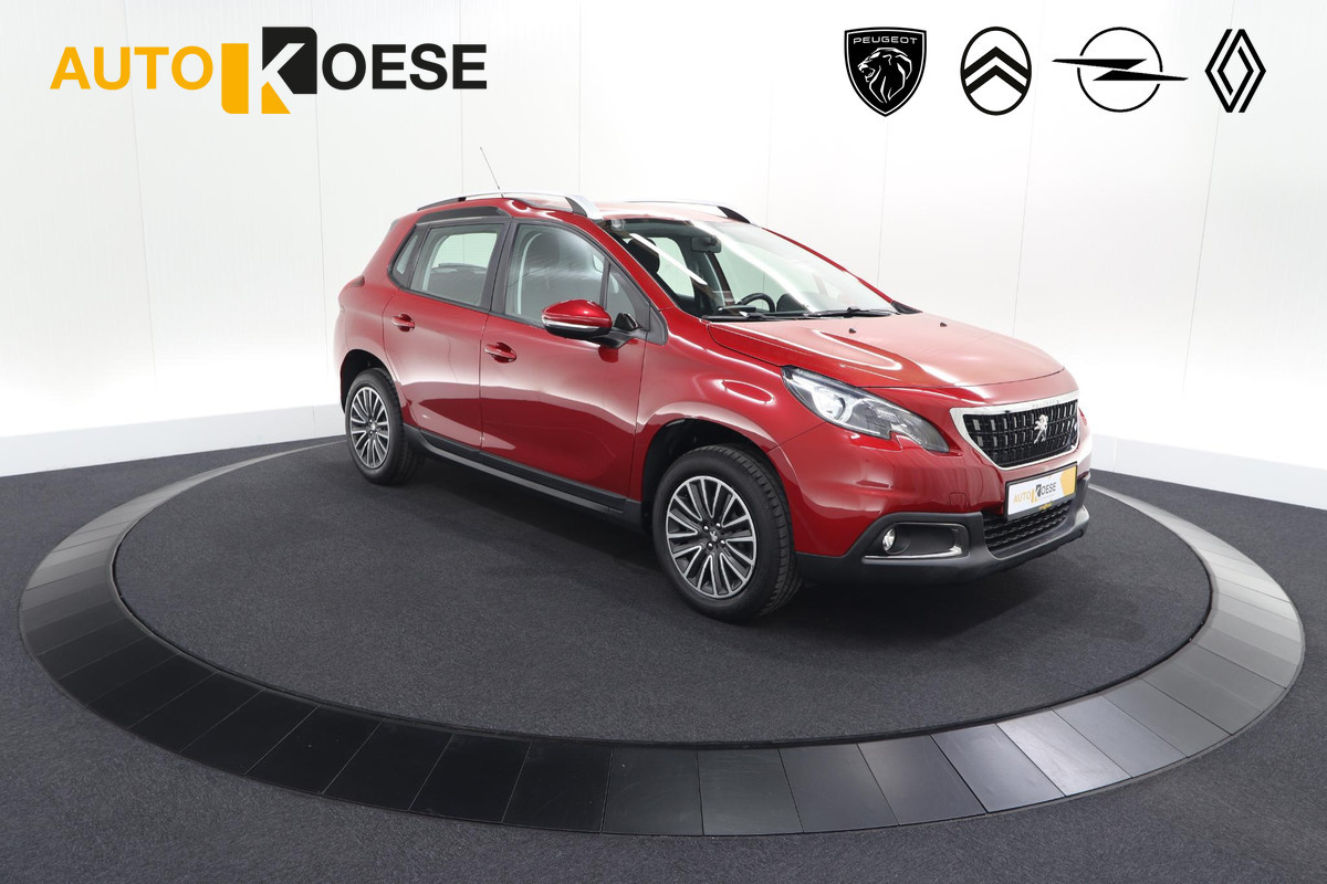 Peugeot 2008 PureTech 110 Blue Lion | Trekhaak | Apple Carplay | Cruise Control | Parkeersensoren