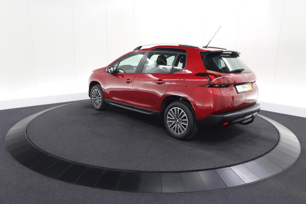 Peugeot 2008 PureTech 110 Blue Lion | Trekhaak | Apple Carplay | Cruise Control | Parkeersensoren