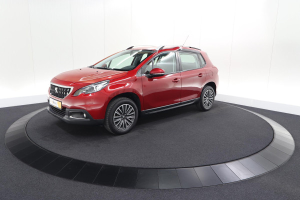 Peugeot 2008 PureTech 110 Blue Lion | Trekhaak | Apple Carplay | Cruise Control | Parkeersensoren