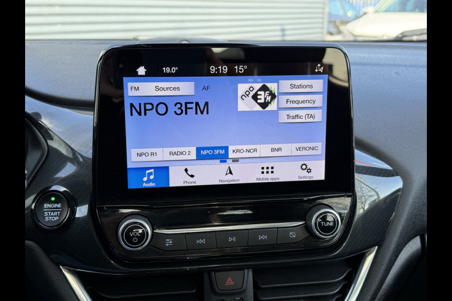 Ford Fiesta BWJ 2019 | 1.0T 100PK ST-Line | PANO DAK | CLIMA | NAVI | CAMERA A | AD CRUISE | FULL LED | CARPLAY | 17''