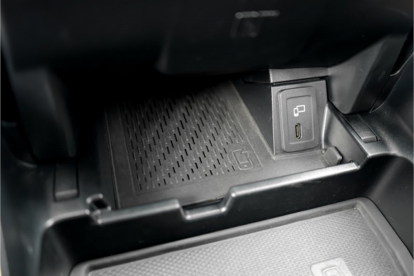 Mercedes-Benz GLC 200 Premium+ AMG Pano Night Burmester Trekhaak Widescreen