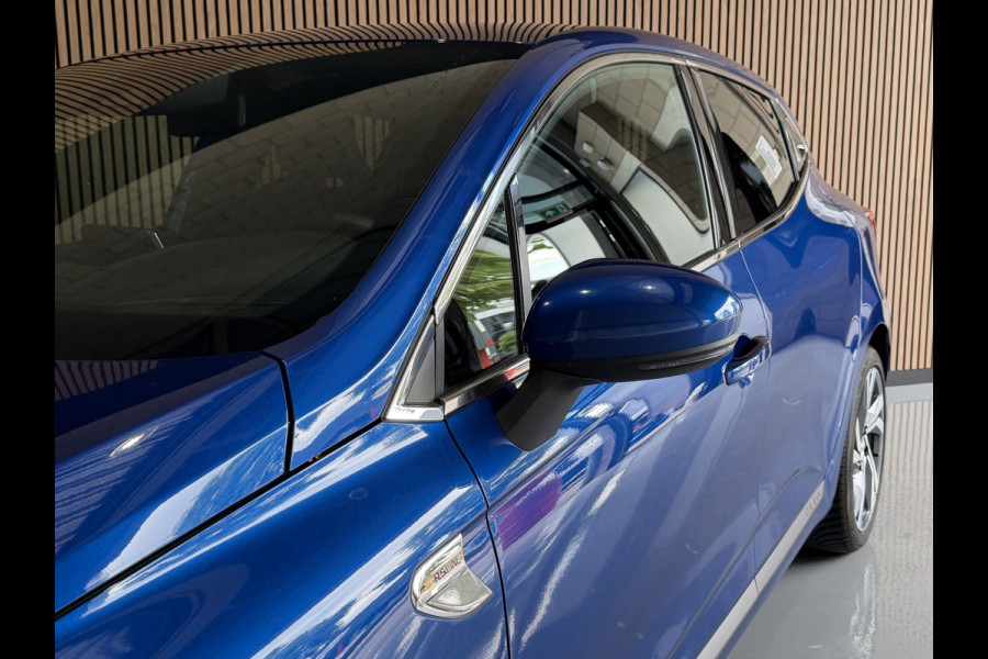 Renault Clio 1.0 TCe R.S. Line | Groot navi | 17 " | Camera | Carplay | PDC | Keyless | Clima | 100% Dealer Onderhouden!