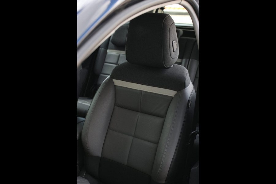 Citroën C5 Aircross 1.2 PureTech Business *Leder*Camera*Stoelverwarming*