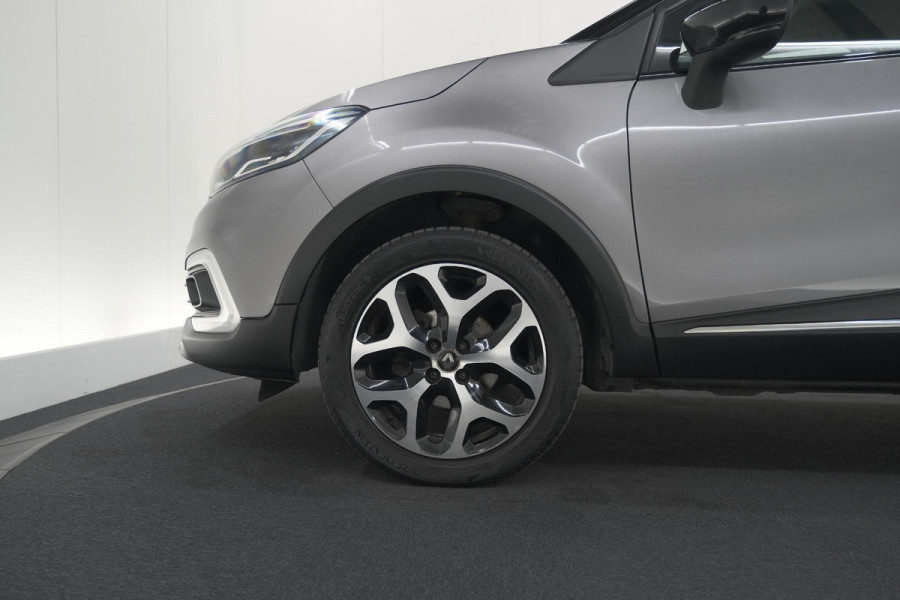 Renault Captur TCe 90 Intens | Trekhaak | Navigatie | Parkeersensoren | Climate Control