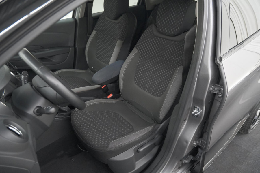 Renault Captur TCe 90 Intens | Trekhaak | Navigatie | Parkeersensoren | Climate Control
