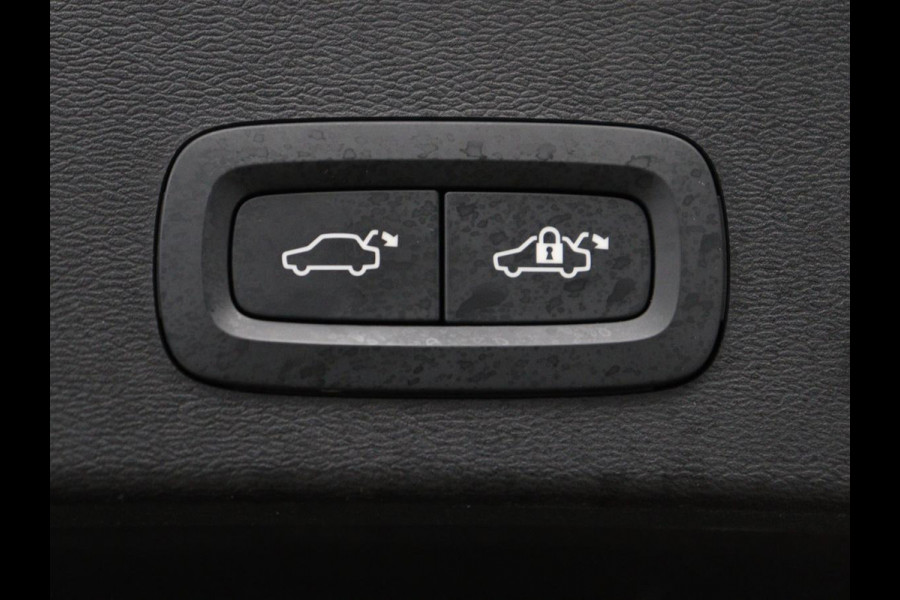Volvo XC40 Recharge Twin Pro | SOH 93.6% | Panoramadak | Harman/Kardon | 360 camera | Carplay | Climate control | Memory | Half Leder | Stuur/stoelverwarming