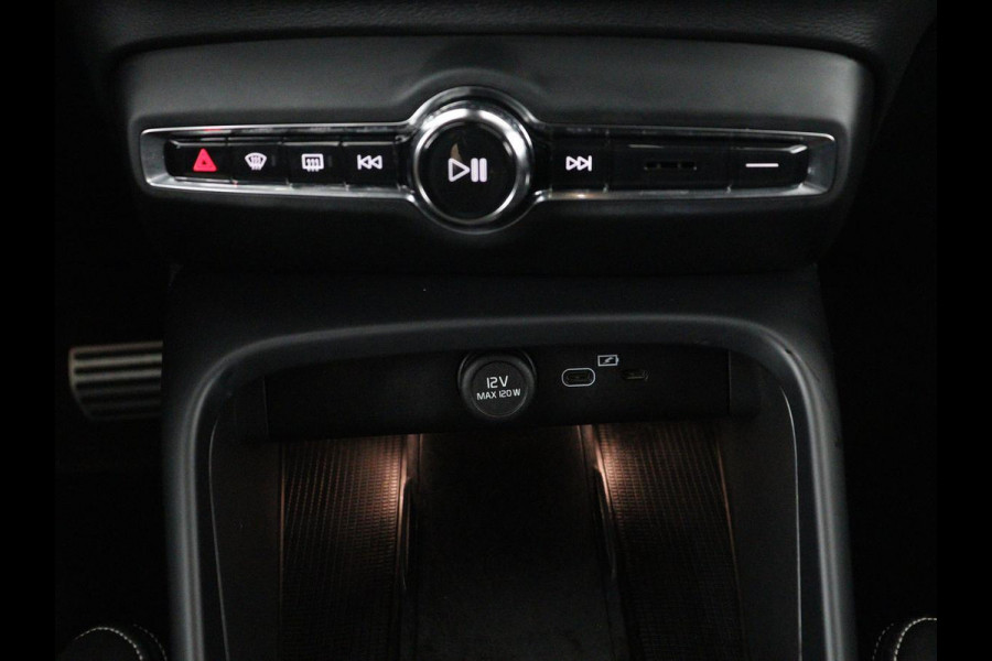 Volvo XC40 Recharge Twin Pro | SOH 93.6% | Panoramadak | Harman/Kardon | 360 camera | Carplay | Climate control | Memory | Half Leder | Stuur/stoelverwarming