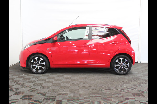 Toyota Aygo 1.0 VVT-i x-clusiv Cabrio Top AIRCO | CAMERA | CARPLAY | LED | DAB | LMV15 | STB | ELRM/SP