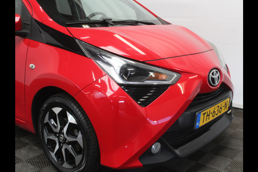 Toyota Aygo 1.0 VVT-i x-clusiv Cabrio Top AIRCO | CAMERA | CARPLAY | LED | DAB | LMV15 | STB | ELRM/SP