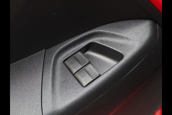 Toyota Aygo 1.0 VVT-i x-clusiv Cabrio Top AIRCO | CAMERA | CARPLAY | LED | DAB | LMV15 | STB | ELRM/SP