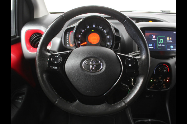 Toyota Aygo 1.0 VVT-i x-clusiv Cabrio Top AIRCO | CAMERA | CARPLAY | LED | DAB | LMV15 | STB | ELRM/SP