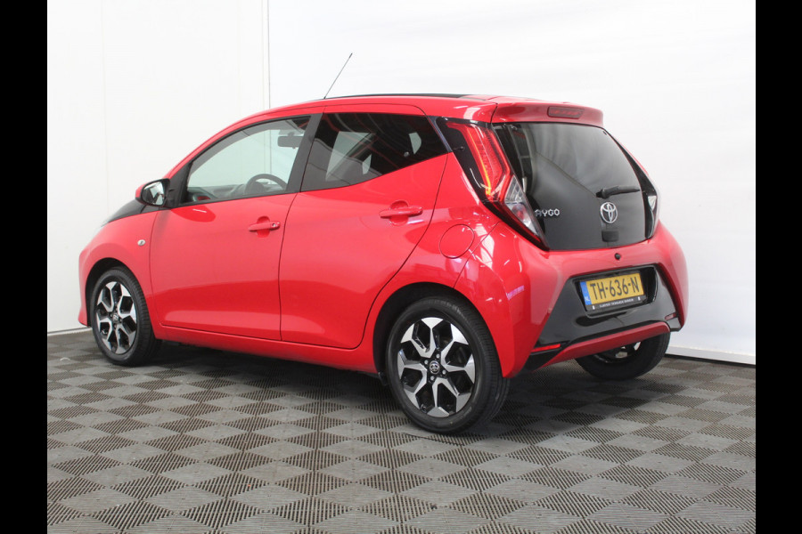Toyota Aygo 1.0 VVT-i x-clusiv Cabrio Top AIRCO | CAMERA | CARPLAY | LED | DAB | LMV15 | STB | ELRM/SP