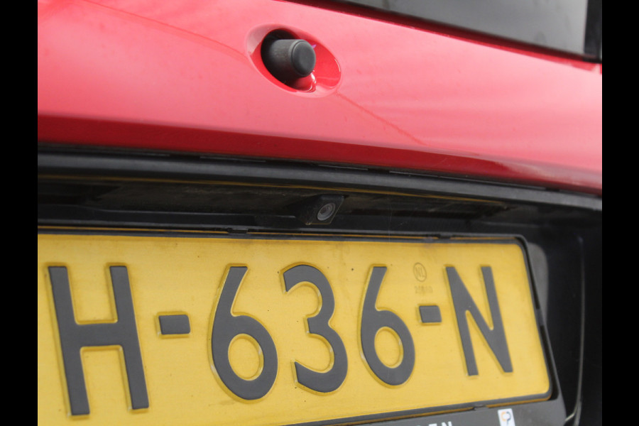 Toyota Aygo 1.0 VVT-i x-clusiv Cabrio Top AIRCO | CAMERA | CARPLAY | LED | DAB | LMV15 | STB | ELRM/SP