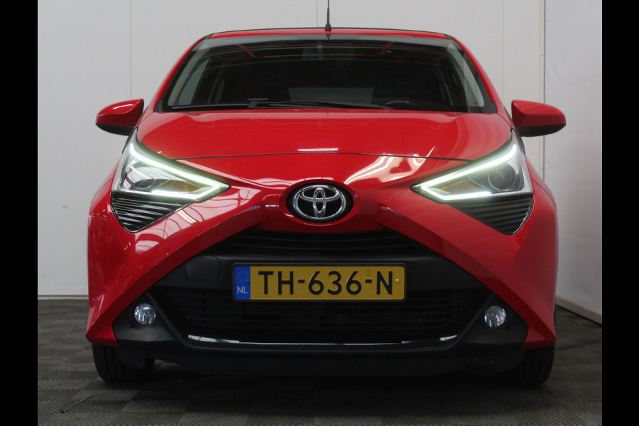 Toyota Aygo 1.0 VVT-i x-clusiv Cabrio Top AIRCO | CAMERA | CARPLAY | LED | DAB | LMV15 | STB | ELRM/SP