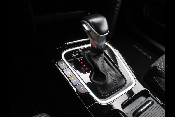 Kia Ceed 1.5 T-GDi MHEV DynamicPlusLine CAMERA | CARPLAY | LMV16 | AUTOMAAT | AFNBTRHAAK | LED | DAB | ADAPCRUISE | CLIMATE | NAVI | STOE