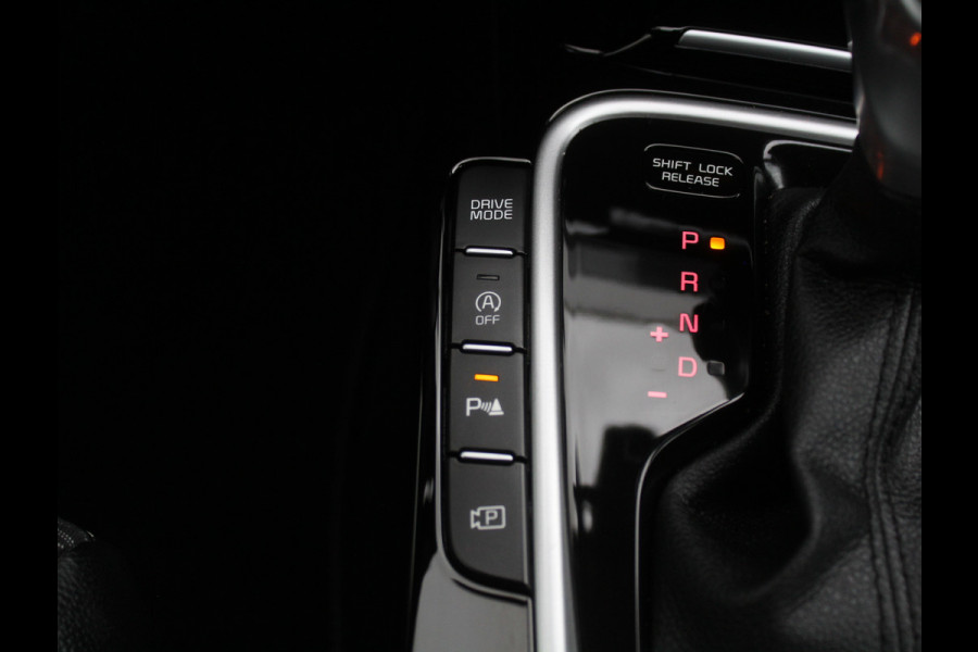 Kia Ceed 1.5 T-GDi MHEV DynamicPlusLine CAMERA | CARPLAY | LMV16 | AUTOMAAT | AFNBTRHAAK | LED | DAB | ADAPCRUISE | CLIMATE | NAVI | STOE