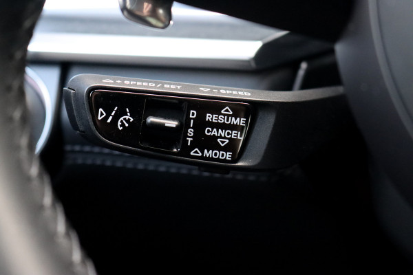 Porsche Panamera Sport Turismo 4.0 Turbo S E-Hybrid | 700pk | Luchtvering | Achterasbesturing | Burmester | Massage | HUD | Stoelventilatie | Panoramadak | Verwarmd Stuurwiel | ACC | Exclusive Design |