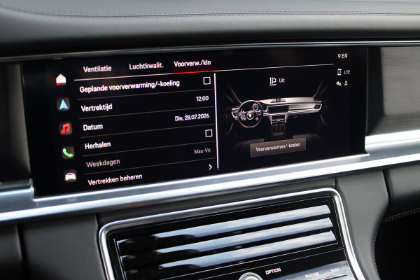 Porsche Panamera Sport Turismo 4.0 Turbo S E-Hybrid | 700pk | Luchtvering | Achterasbesturing | Burmester | Massage | HUD | Stoelventilatie | Panoramadak | Verwarmd Stuurwiel | ACC | Exclusive Design |