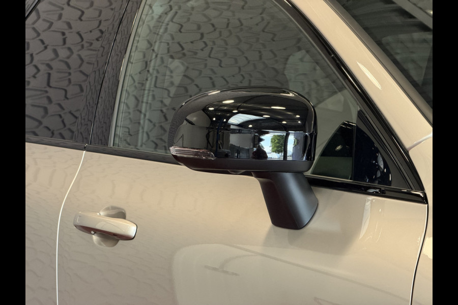 Volvo XC60 2.0 T8 455PK AWD ULTRA DARK NIEUWE AUTO ELEK.TREKHAAK HARMAN KARDON HEADUP 360.CAM STOEL/STUUR VERW LEER SCHUIFDAK