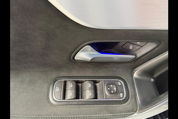 Mercedes-Benz A-Klasse 250 e AMG Night Edition Automaat, Navi, Carplay, Sfeer Verlichting, Trekhaak