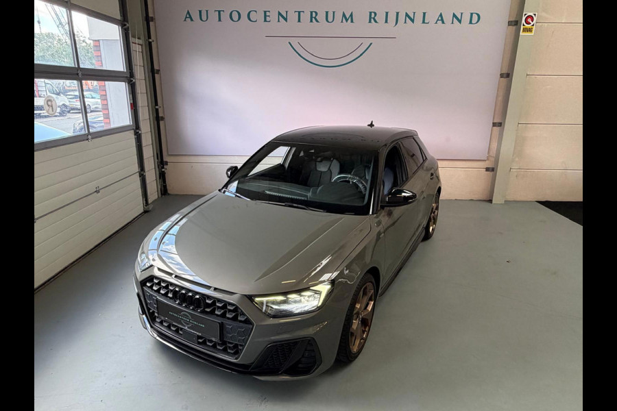 Audi A1 Sportback 30 TFSI S Line edition one, Automaat, Carplay, Stoelverwarming