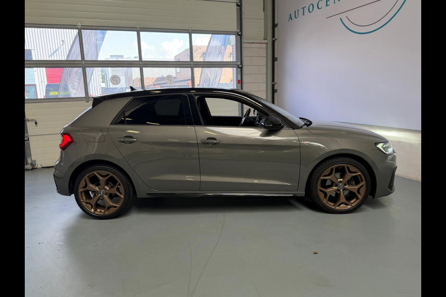 Audi A1 Sportback 30 TFSI S Line edition one, Automaat, Carplay, Stoelverwarming