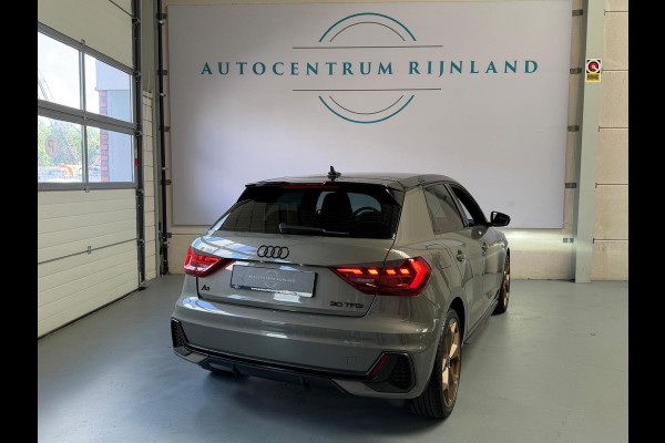Audi A1 Sportback 30 TFSI S Line edition one, Automaat, Carplay, Stoelverwarming