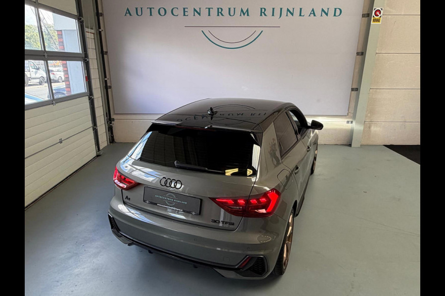 Audi A1 Sportback 30 TFSI S Line edition one, Automaat, Carplay, Stoelverwarming