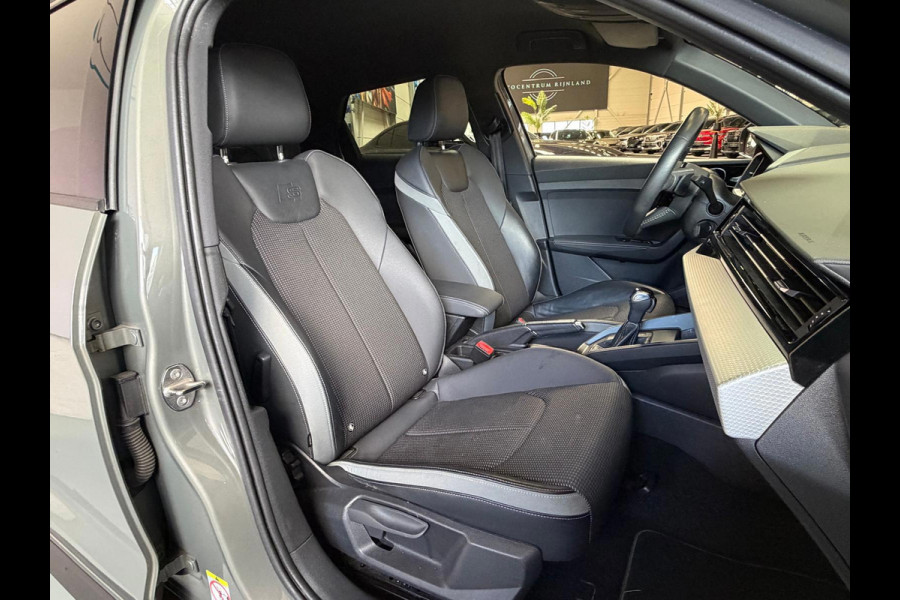 Audi A1 Sportback 30 TFSI S Line edition one, Automaat, Carplay, Stoelverwarming