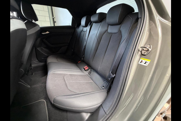 Audi A1 Sportback 30 TFSI S Line edition one, Automaat, Carplay, Stoelverwarming
