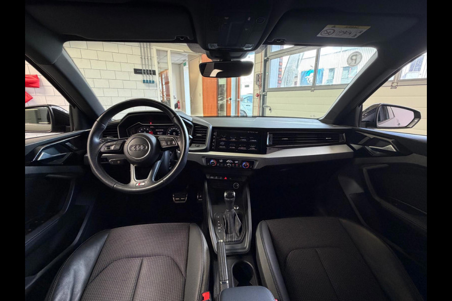 Audi A1 Sportback 30 TFSI S Line edition one, Automaat, Carplay, Stoelverwarming