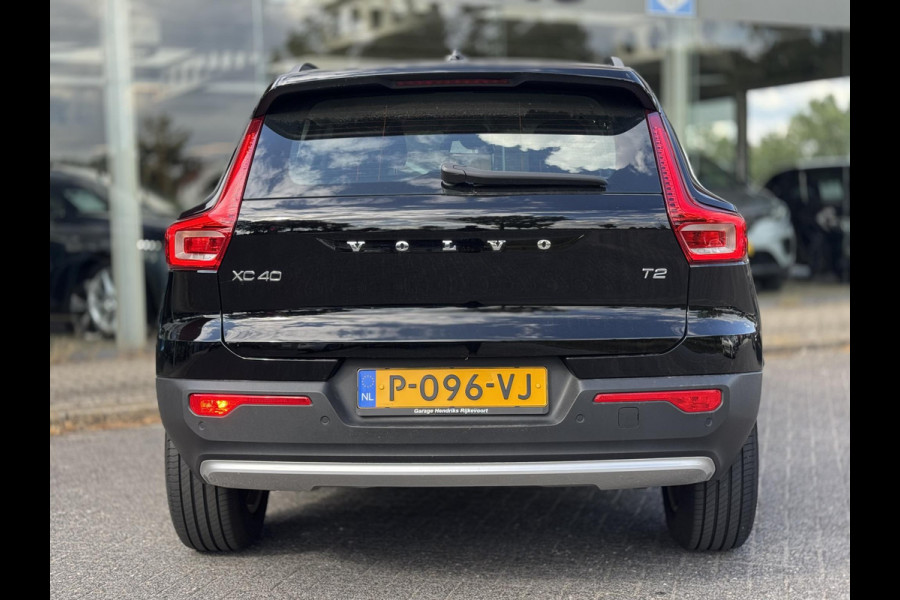 Volvo XC40 1.5 T2 Essential Automaat | Navigation Tech Pakket | Full Led | LM 17 Inch |