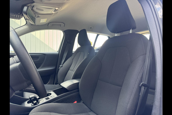 Volvo XC40 1.5 T2 Essential Automaat | Navigation Tech Pakket | Full Led | LM 17 Inch |