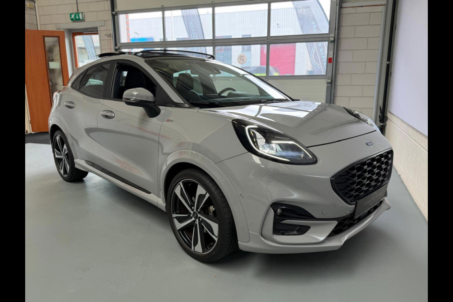 Ford Puma 1.0 EcoBoost Hybrid ST-Line X Vignale, 1 Jaar Bovag Garantie, Camera, Panoramadak, Leer, Trekhaak, Stoel/Stuurverwarming