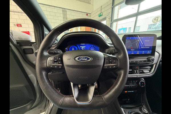Ford Puma 1.0 EcoBoost Hybrid ST-Line X Vignale, 1 Jaar Bovag Garantie, Camera, Panoramadak, Leer, Trekhaak, Stoel/Stuurverwarming