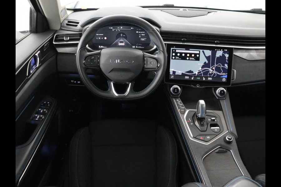 Lynk & Co 01 1.5 | SOH 88,3% | Panoramadak | Trekhaak | 360 Camera | Adaptive cruise | Climate control | Carplay | DAB+ | Bluetooth | Stoelverwarming | Sfeerverlichting | Park assist | Lane assist | Infinity audio | Rijstrookwissel waarschuwing