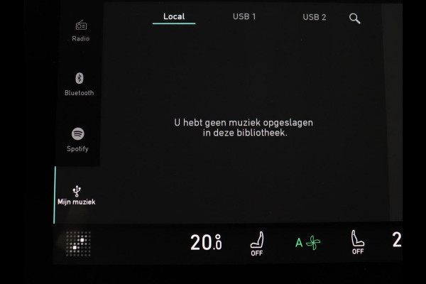 Lynk & Co 01 1.5 | SOH 88,3% | Panoramadak | Trekhaak | 360 Camera | Adaptive cruise | Climate control | Carplay | DAB+ | Bluetooth | Stoelverwarming | Sfeerverlichting | Park assist | Lane assist | Infinity audio | Rijstrookwissel waarschuwing