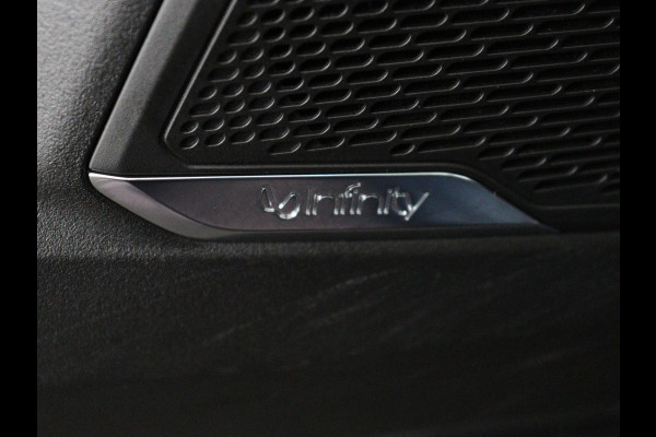 Lynk & Co 01 1.5 | SOH 88,3% | Panoramadak | Trekhaak | 360 Camera | Adaptive cruise | Climate control | Carplay | DAB+ | Bluetooth | Stoelverwarming | Sfeerverlichting | Park assist | Lane assist | Infinity audio | Rijstrookwissel waarschuwing
