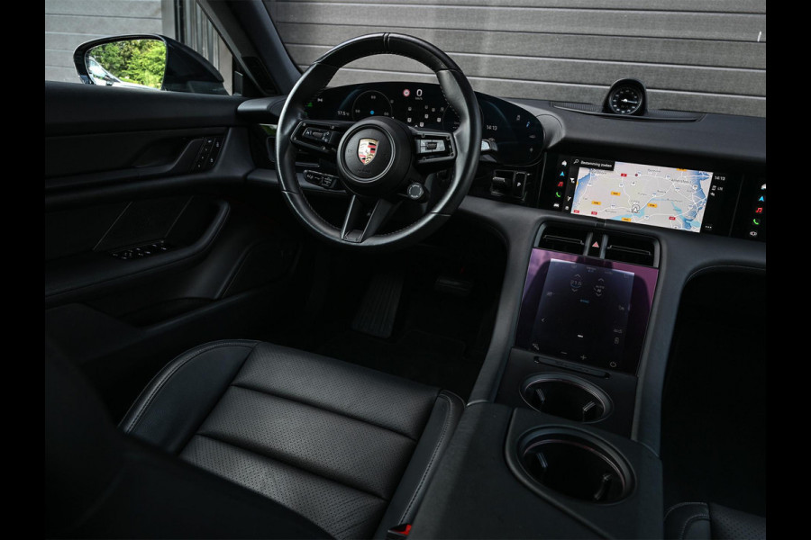 Porsche Taycan Performance 84 kWh | NL Auto | Panoramadak | 360 Camera | Bose | Memory Seats | Stoel + Stuurverwarming | Ambiance Interieur |