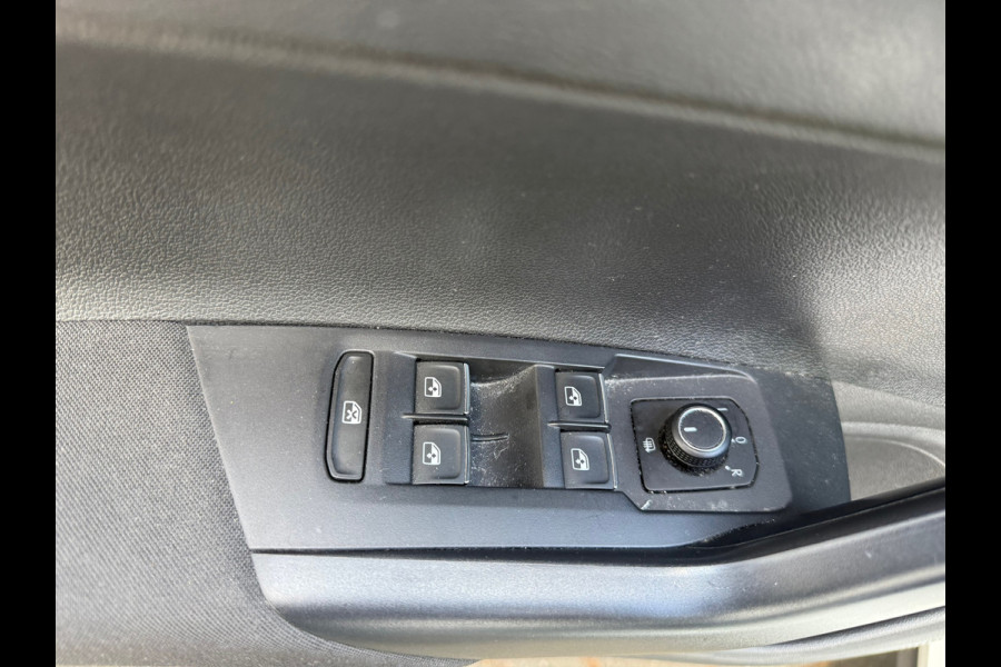 Volkswagen Polo 1.0 TSI R-Line ACC CarPlay Navi 2018