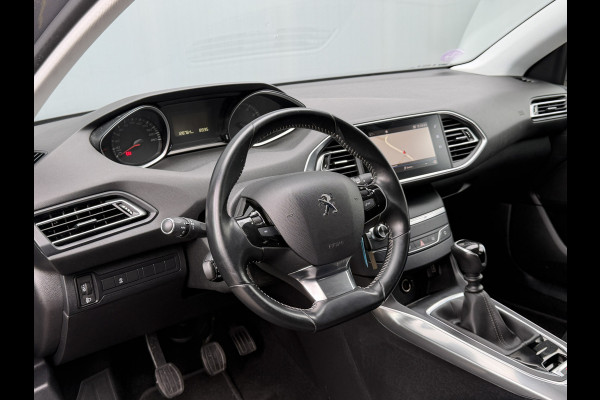 Peugeot 308 SW BWJ 2020 | 1.2T 111PK ACTIVE | CLIMA | NAVI | CARPLAY | CRUISE | LICHTMETAAL | PDC | PRIVACY GLASS |
