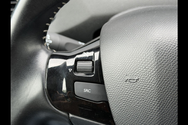 Peugeot 308 SW BWJ 2020 | 1.2T 111PK ACTIVE | CLIMA | NAVI | CARPLAY | CRUISE | LICHTMETAAL | PDC | PRIVACY GLASS |