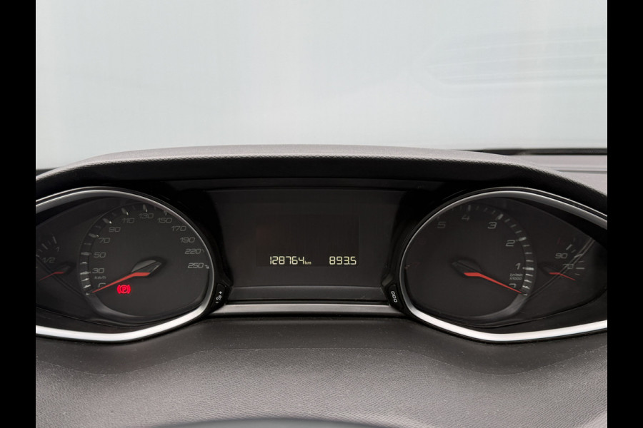 Peugeot 308 SW BWJ 2020 | 1.2T 111PK ACTIVE | CLIMA | NAVI | CARPLAY | CRUISE | LICHTMETAAL | PDC | PRIVACY GLASS |