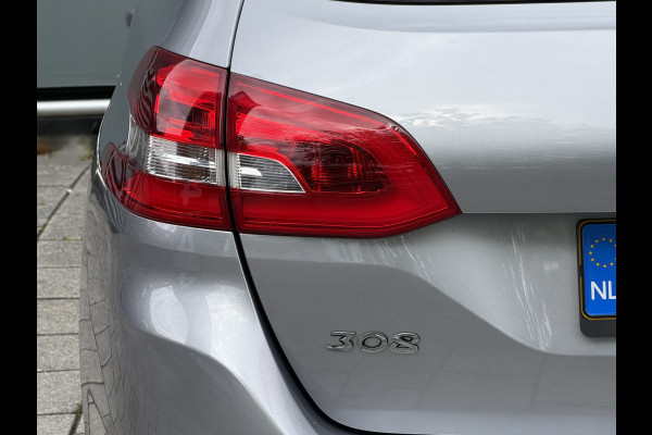 Peugeot 308 SW BWJ 2020 | 1.2T 111PK ACTIVE | CLIMA | NAVI | CARPLAY | CRUISE | LICHTMETAAL | PDC | PRIVACY GLASS |