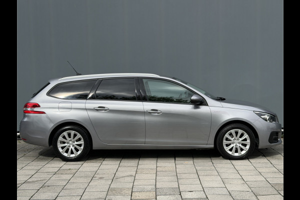 Peugeot 308 SW BWJ 2020 | 1.2T 111PK ACTIVE | CLIMA | NAVI | CARPLAY | CRUISE | LICHTMETAAL | PDC | PRIVACY GLASS |