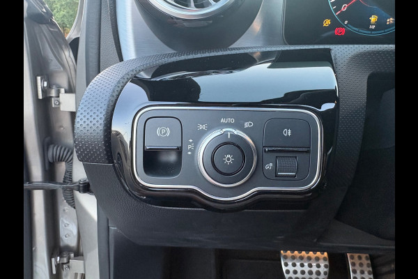 Mercedes-Benz A-Klasse 220 Launch Edition Premium