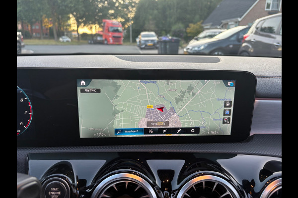 Mercedes-Benz A-Klasse 220 Launch Edition Premium