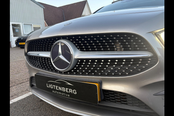 Mercedes-Benz A-Klasse 220 Launch Edition Premium