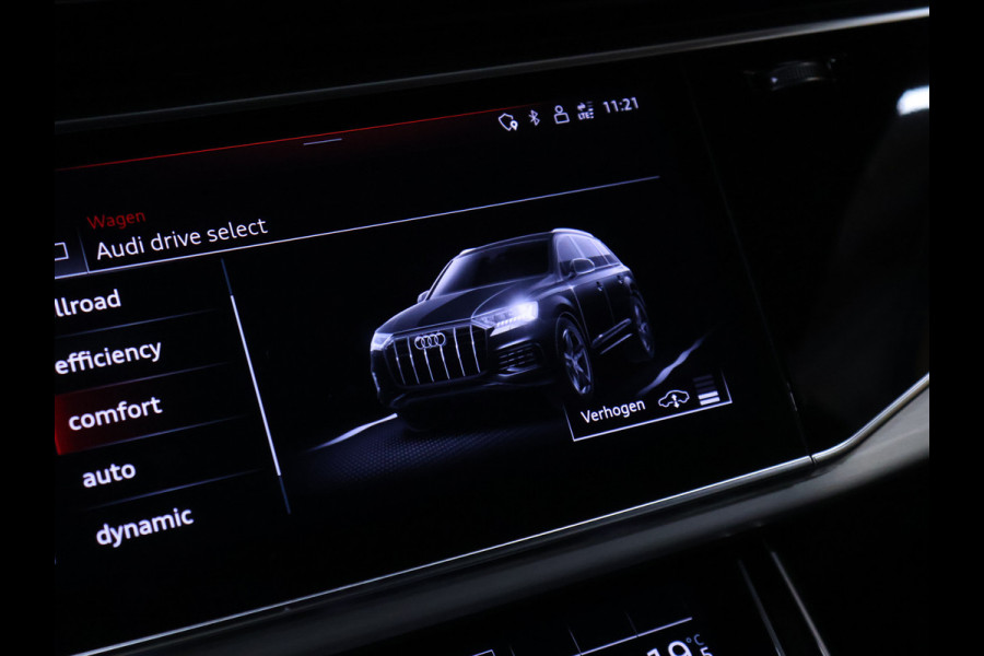 Audi Q7 60 TFSI e quattro Competition [SCHUIFKANTELDAK, BOSE, APPLE CARPLAY, TREKHAAK UITKLAPBAAR, ANDROID, MATRIX LED, STOELVERWARMING, CAMERA, VOL LEDER, PDC V+A, CLIMATE, LUCHTVERING, ELEKTRISCHE ACHTERKLEP, DIGITAL DASH, NIEU