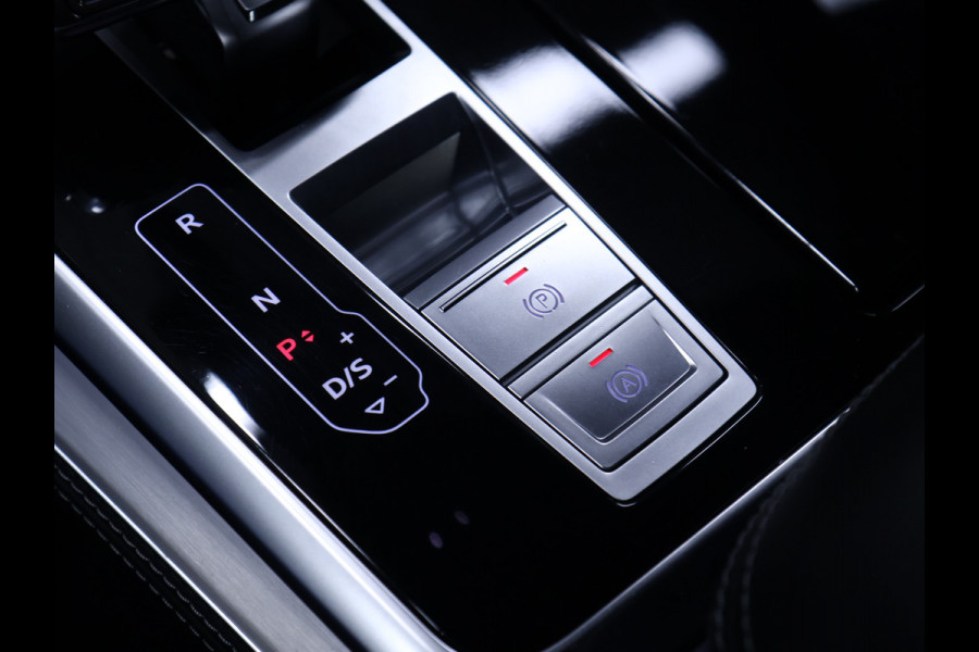 Audi Q7 60 TFSI e quattro Competition [SCHUIFKANTELDAK, BOSE, APPLE CARPLAY, TREKHAAK UITKLAPBAAR, ANDROID, MATRIX LED, STOELVERWARMING, CAMERA, VOL LEDER, PDC V+A, CLIMATE, LUCHTVERING, ELEKTRISCHE ACHTERKLEP, DIGITAL DASH, NIEU